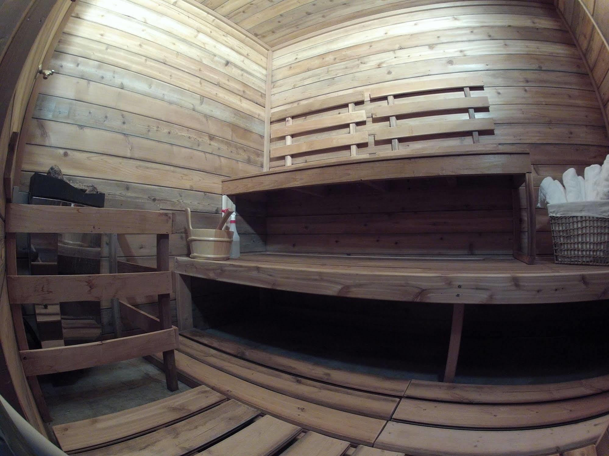 Vagabond Lodge At Kicking Horse Golden Eksteriør bilde